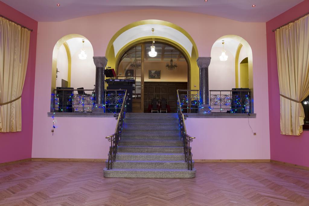 Villa Bergera Dzierzoniow Exterior foto