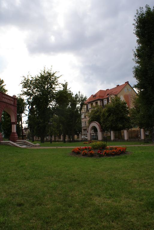 Villa Bergera Dzierzoniow Exterior foto